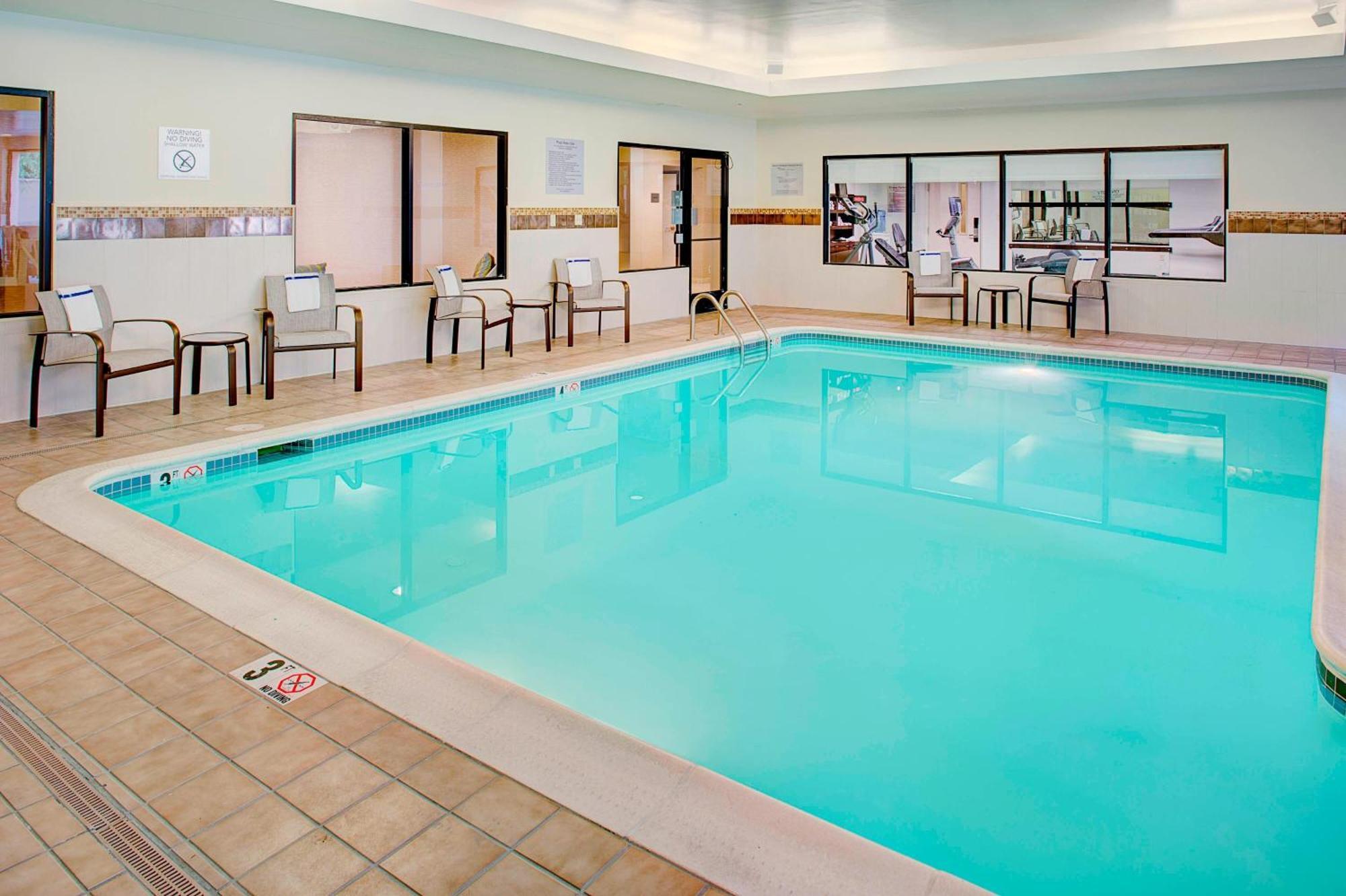 Courtyard By Marriott Richmond Airport Hotel Sandston Kültér fotó